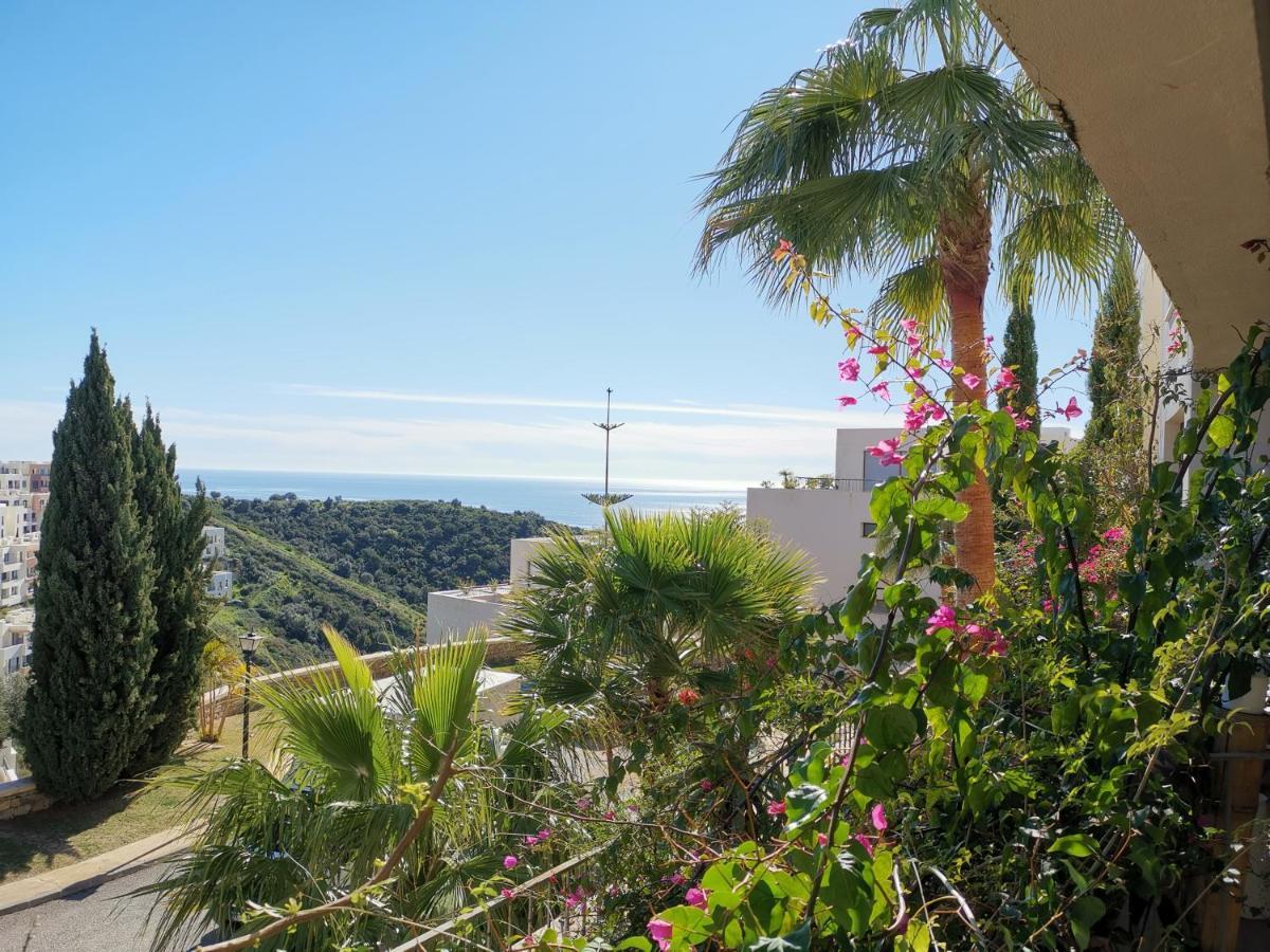Marbella Hills Apartment Exterior photo